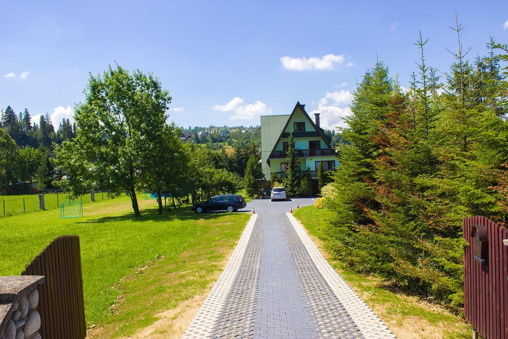 Hacjenda - Apartamenty I Pokoje Goscinne Czarna Góra Екстериор снимка